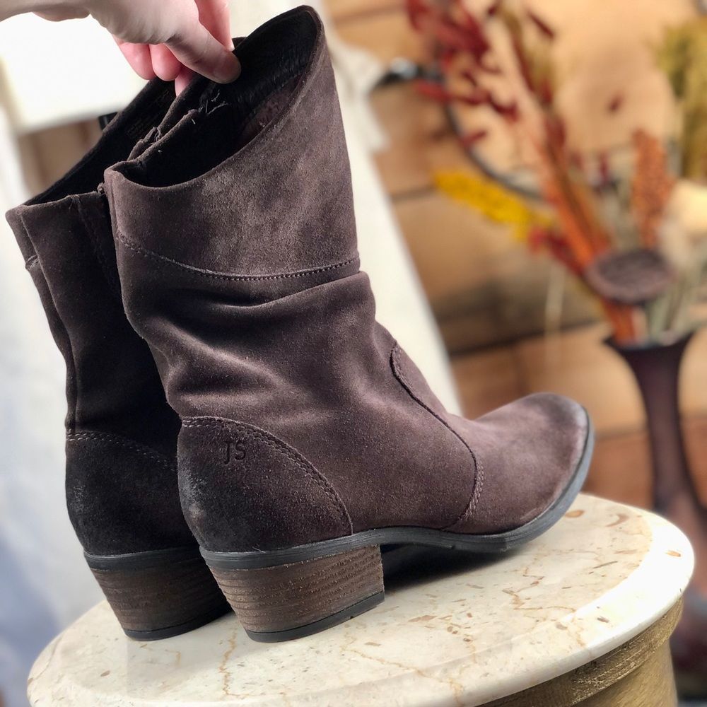 Josef Seibel Daphne 37 Brown Suede Bootie